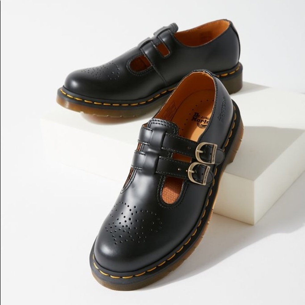 Dr. Martens // Black Leather Mary Jane Shoes